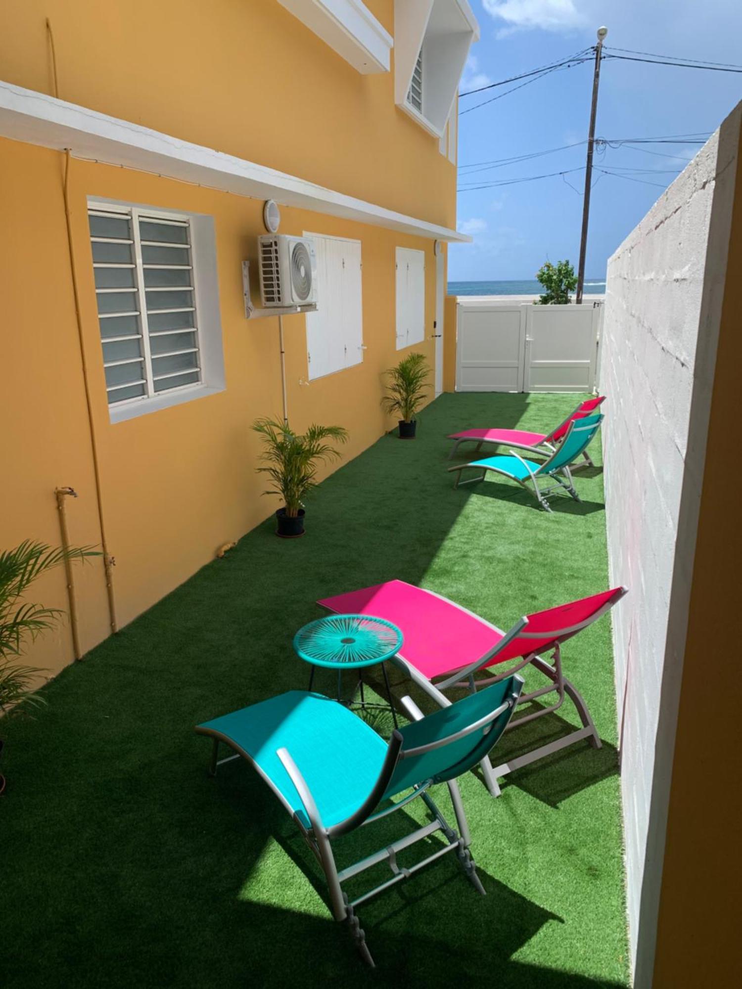 Villa Phare Caraibes Guadeloupe - Rooftop Jacuzzi & Ocean View Le Moule Ngoại thất bức ảnh